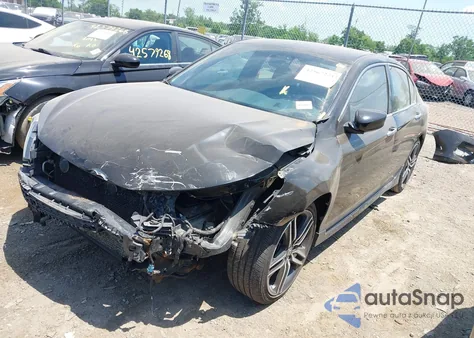 2017 Honda Accord Sport z USA, uszkodzony, nr VIN 1HGCR2F59HA100171